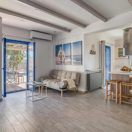 Paradisia Private Swimming Pool And Jacuzzi Szarakíniko