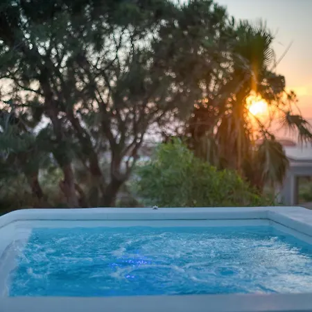Paradisia Private Swimming Pool And Jacuzzi * Sarakiniko (Paros)