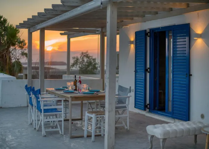 Paradisia Private Swimming Pool And Jacuzzi アパート Sarakíniko