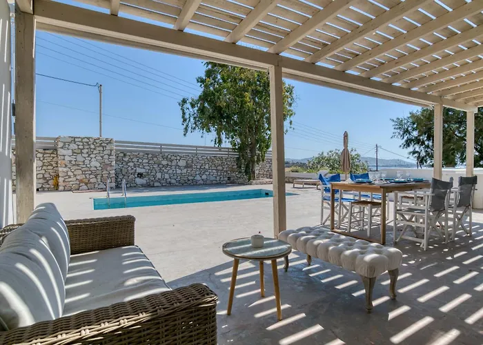 Paradisia Private Swimming Pool And Jacuzzi アパート